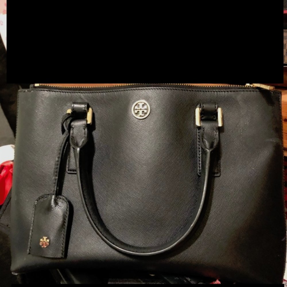 Classic Tory Burch with multiple sections